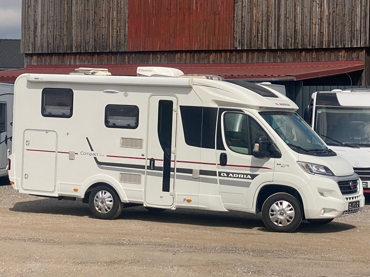 Adria Compact SL - Semi-integrated motorhome: picture 2 Adria Compact SL - Semi-integrated motorhome: picture 2