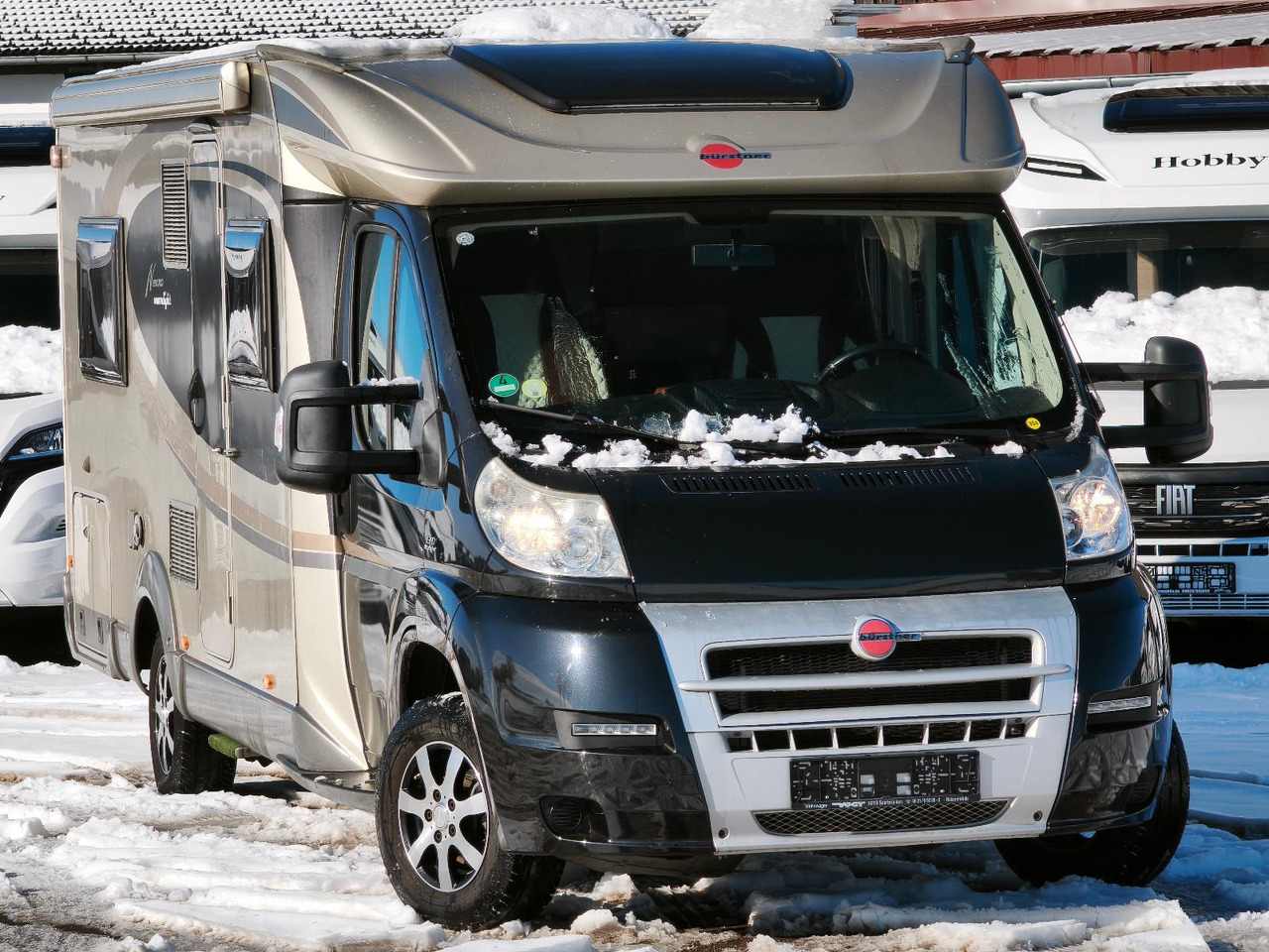 Bürstner Nexxo T660 Moonlight, SAT, AHK,1 Hand - Semi-integrated motorhome: picture 1 Bürstner Nexxo T660 Moonlight, SAT, AHK,1 Hand - Semi-integrated motorhome: picture 1