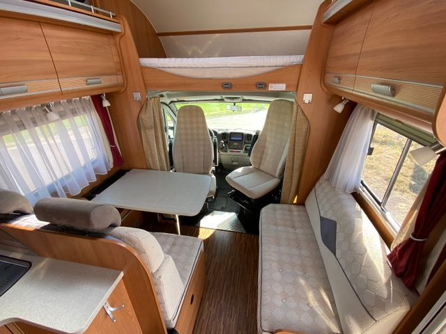 Alcove motorhome Dethleffs A 7071, Solar,SAT,AHK: picture 11