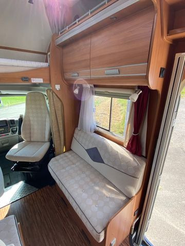 Alcove motorhome Dethleffs A 7071, Solar,SAT,AHK: picture 14