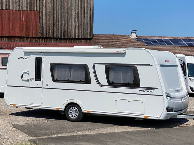 Dethleffs Nomad 520 ELT, Heckbad, SAT, Mover, Markise, ec Dethleffs Nomad 520 ELT, Heckbad, SAT, Mover, Markise, ec - Caravan: picture 2 Dethleffs Nomad 520 ELT, Heckbad, SAT, Mover, Markise, ec Dethleffs Nomad 520 ELT, Heckbad, SAT, Mover, Markise, ec - Caravan: picture 2