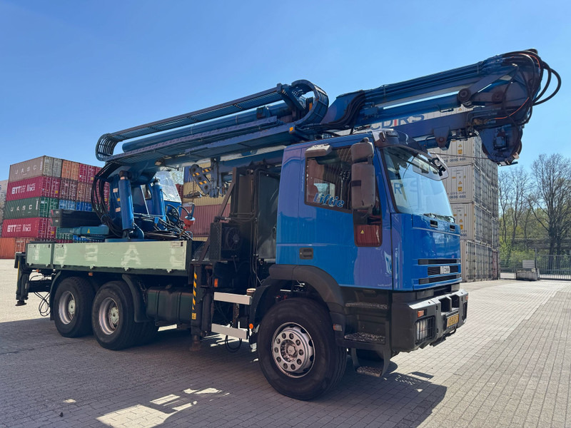Iveco Cursor 6X4 / EFFER 36M / JIB / Winch / TUV: 10-2025 / NL Crane, Truck - Crane truck: picture 3 Iveco Cursor 6X4 / EFFER 36M / JIB / Winch / TUV: 10-2025 / NL Crane, Truck - Crane truck: picture 3