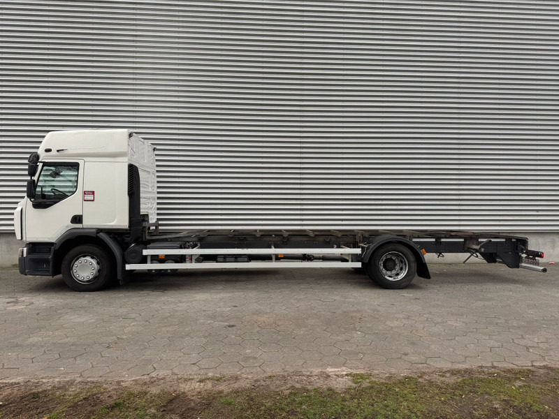 Container transporter/ Swap body truck Renault D16 / BDF / Wide / 4 In Stock / Tuv: 6-2025 / Belgium Truck: picture 6