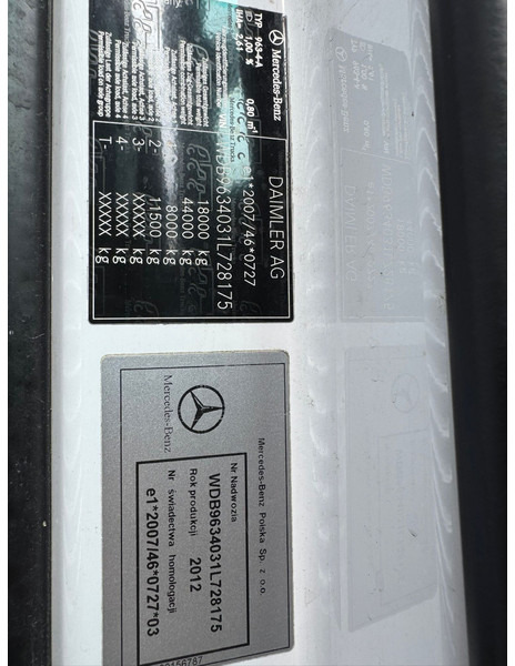 Tractor unit Mercedes-Benz Actros 1845 / Euro 5 / 2 Tanks / 2 In Stock: picture 17 Tractor unit Mercedes-Benz Actros 1845 / Euro 5 / 2 Tanks / 2 In Stock: picture 17