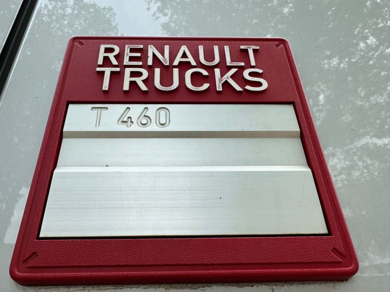 Tractor unit Renault T 460 / Refrigarator / Euro 6 / 2 Beds: picture 19