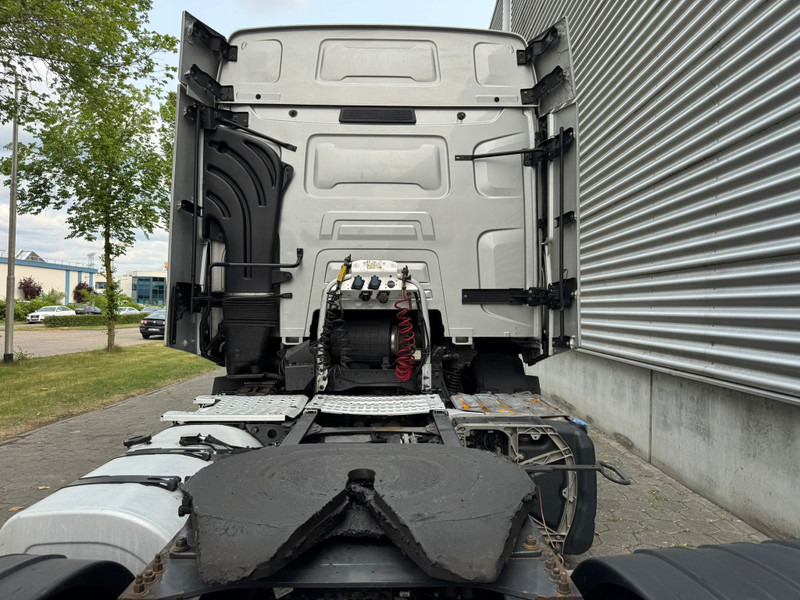 Tractor unit Renault T 460 / Refrigarator / Euro 6 / 2 Beds: picture 7