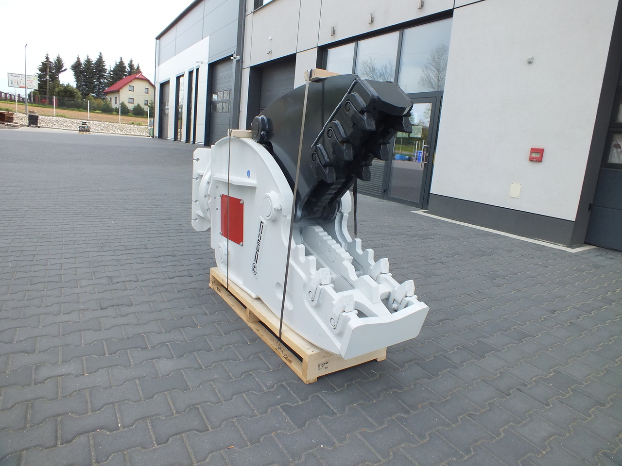 DEMOQ DFR15 HD Hydraulic Rotating Pulveriser Crusher 1700 KG - Demolition shears for Excavator: picture 2 DEMOQ DFR15 HD Hydraulic Rotating Pulveriser Crusher 1700 KG - Demolition shears for Excavator: picture 2