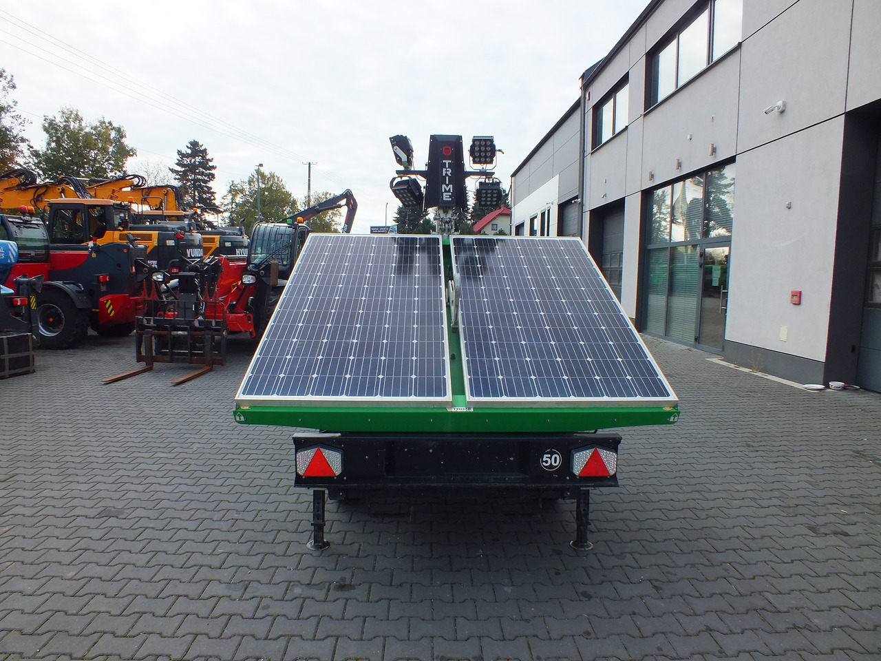 TRIME X-SOLAR - Lighting tower for Excavator: picture 2 TRIME X-SOLAR - Lighting tower for Excavator: picture 2