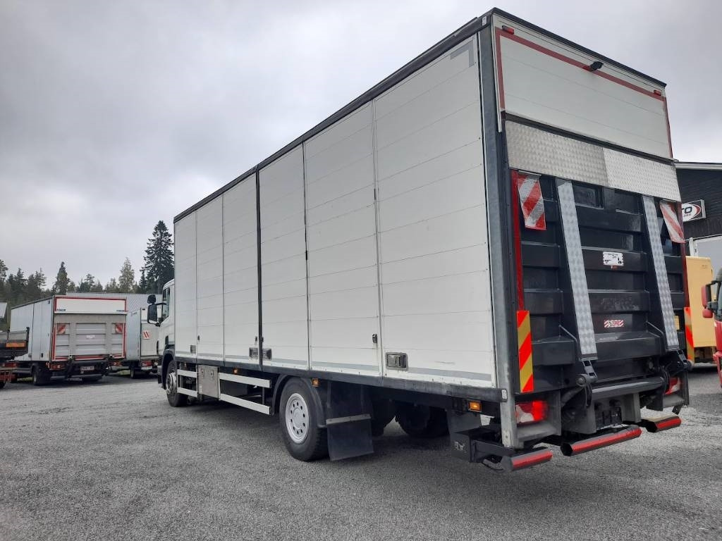 Scania P 230 DB - Box truck: picture 5 Scania P 230 DB - Box truck: picture 5