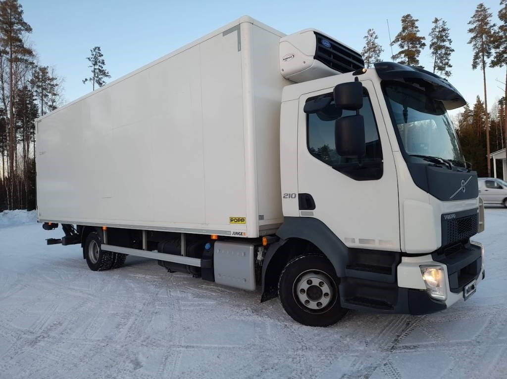 Volvo FL 210 - Refrigerator truck: picture 1 Volvo FL 210 - Refrigerator truck: picture 1