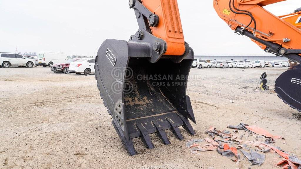 Crawler excavator Develon DX450LCA-7M Crawler Excavator MY2025: picture 13