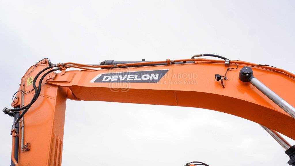 Crawler excavator Develon DX450LCA-7M Crawler Excavator MY2025: picture 19