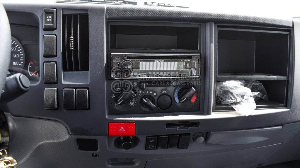 Tipper ISUZU NPR 75 DUMP TRUCK WITH A/C MY23: picture 11