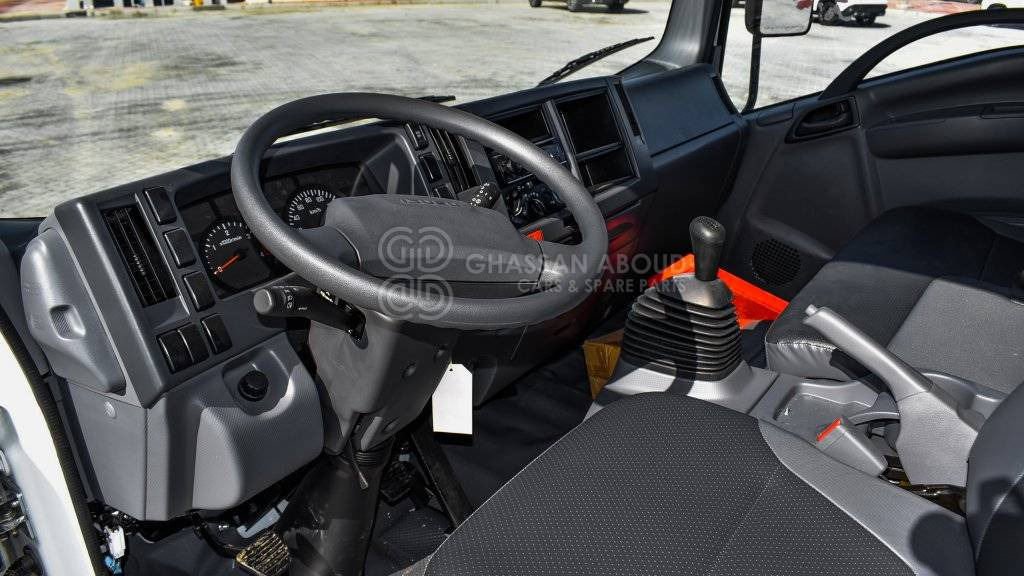 Interior photo 2: Cab chassis truck ISUZU NPR 75 LONG CHASSIS PAYLOAD 4.7 TON APPROX 4×2 W/ AC  MY24