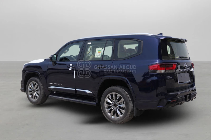 Toyota Land Cruiser 300 4x4 - SUV: picture 4 Toyota Land Cruiser 300 4x4 - SUV: picture 4
