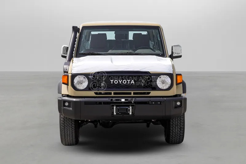 Toyota Land Cruiser Pick Up LC76 4X4 - Car: picture 2 Toyota Land Cruiser Pick Up LC76 4X4 - Car: picture 2
