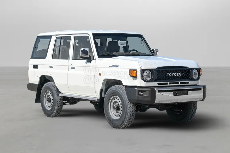 Toyota Land Cruiser Pick Up LC76 4X4 - Car: picture 1 Toyota Land Cruiser Pick Up LC76 4X4 - Car: picture 1