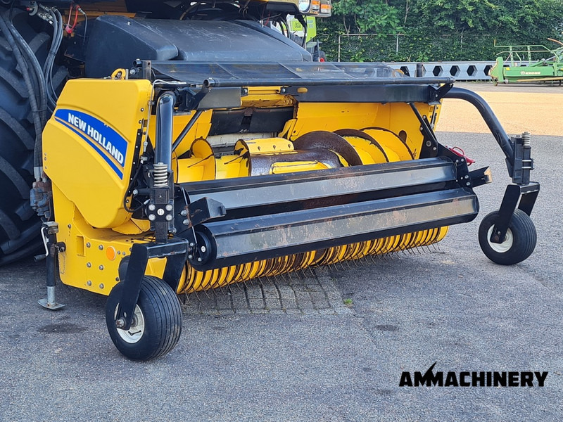 New Holland 300FP pick-up - Forage harvester attachment for Agricultural machinery: picture 2 New Holland 300FP pick-up - Forage harvester attachment for Agricultural machinery: picture 2