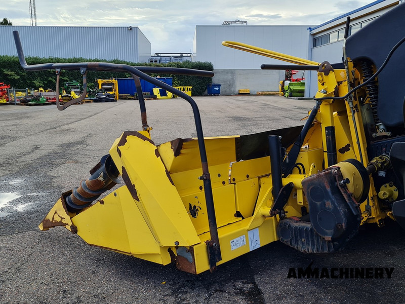 New Holland 420FI - Maize harvester: picture 4 New Holland 420FI - Maize harvester: picture 4