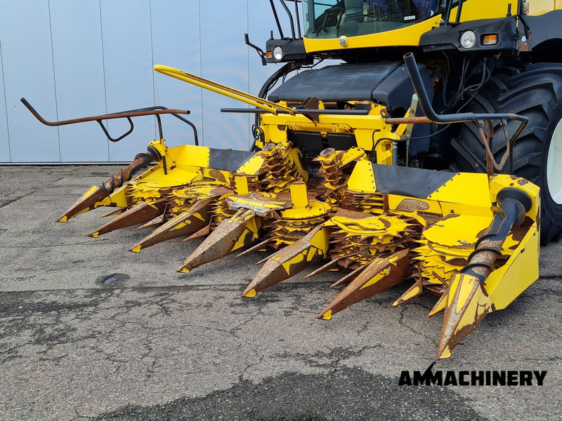 New Holland 420FI - Maize harvester: picture 1 New Holland 420FI - Maize harvester: picture 1
