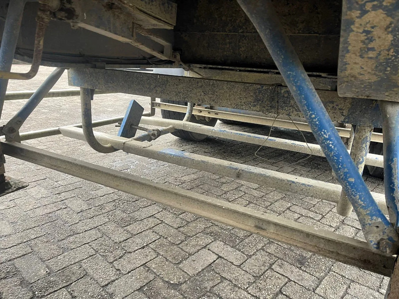 Tipper semi-trailer Benalu 48 m3, 5660 kg, 3 axels: picture 20