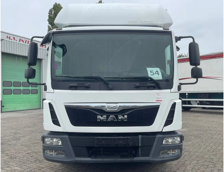 MAN TGL 12.220 Cool truck. Thermo King V300 - Refrigerator truck: picture 2 MAN TGL 12.220 Cool truck. Thermo King V300 - Refrigerator truck: picture 2