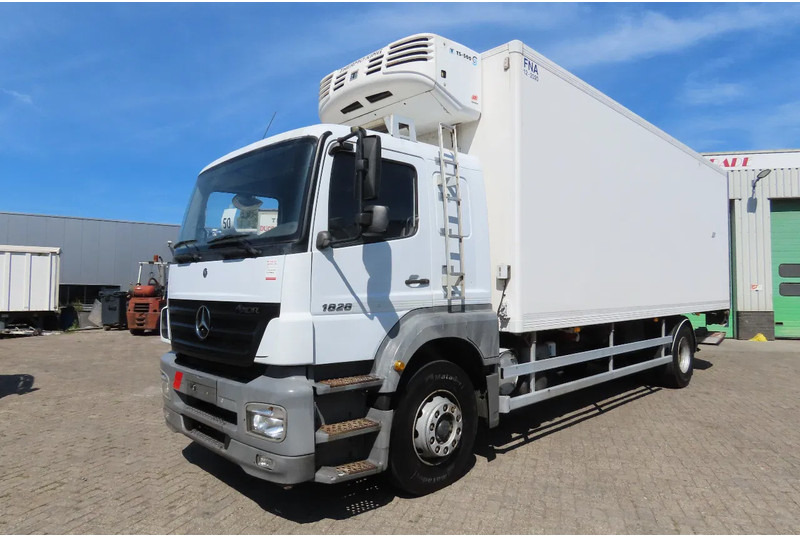 Mercedes-Benz Axor 1828 TK TS500, Lamberet. Very good condition - Refrigerator truck: picture 3 Mercedes-Benz Axor 1828 TK TS500, Lamberet. Very good condition - Refrigerator truck: picture 3