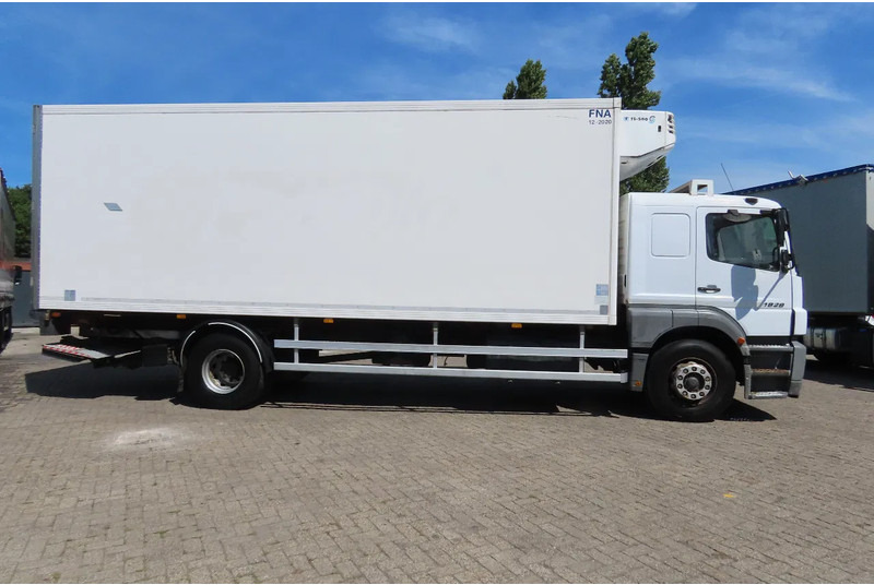 Refrigerator truck Mercedes-Benz Axor 1828 TK TS500, Lamberet. Very good condition: picture 13