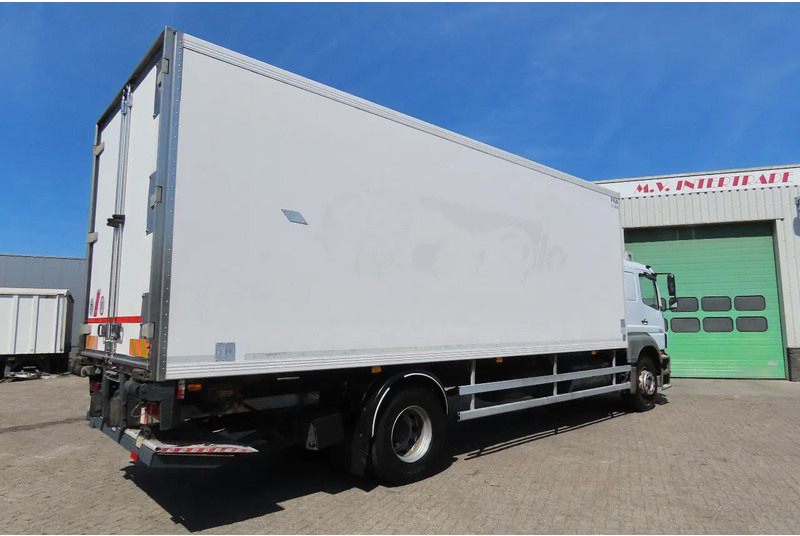 Refrigerator truck Mercedes-Benz Axor 1828 TK TS500, Lamberet. Very good condition: picture 12