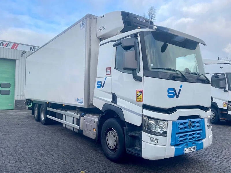 Renault T380 VF611M165MD003883, 6x2, 388567 km, CARRIER, NAVI, FRIGO, BACKUP CAMERA - Refrigerator truck: picture 4 Renault T380 VF611M165MD003883, 6x2, 388567 km, CARRIER, NAVI, FRIGO, BACKUP CAMERA - Refrigerator truck: picture 4