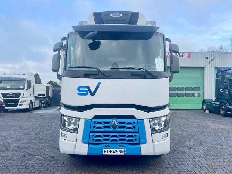 Renault T380 VF611M165MD003883, 6x2, 388567 km, CARRIER, NAVI, FRIGO, BACKUP CAMERA - Refrigerator truck: picture 2 Renault T380 VF611M165MD003883, 6x2, 388567 km, CARRIER, NAVI, FRIGO, BACKUP CAMERA - Refrigerator truck: picture 2