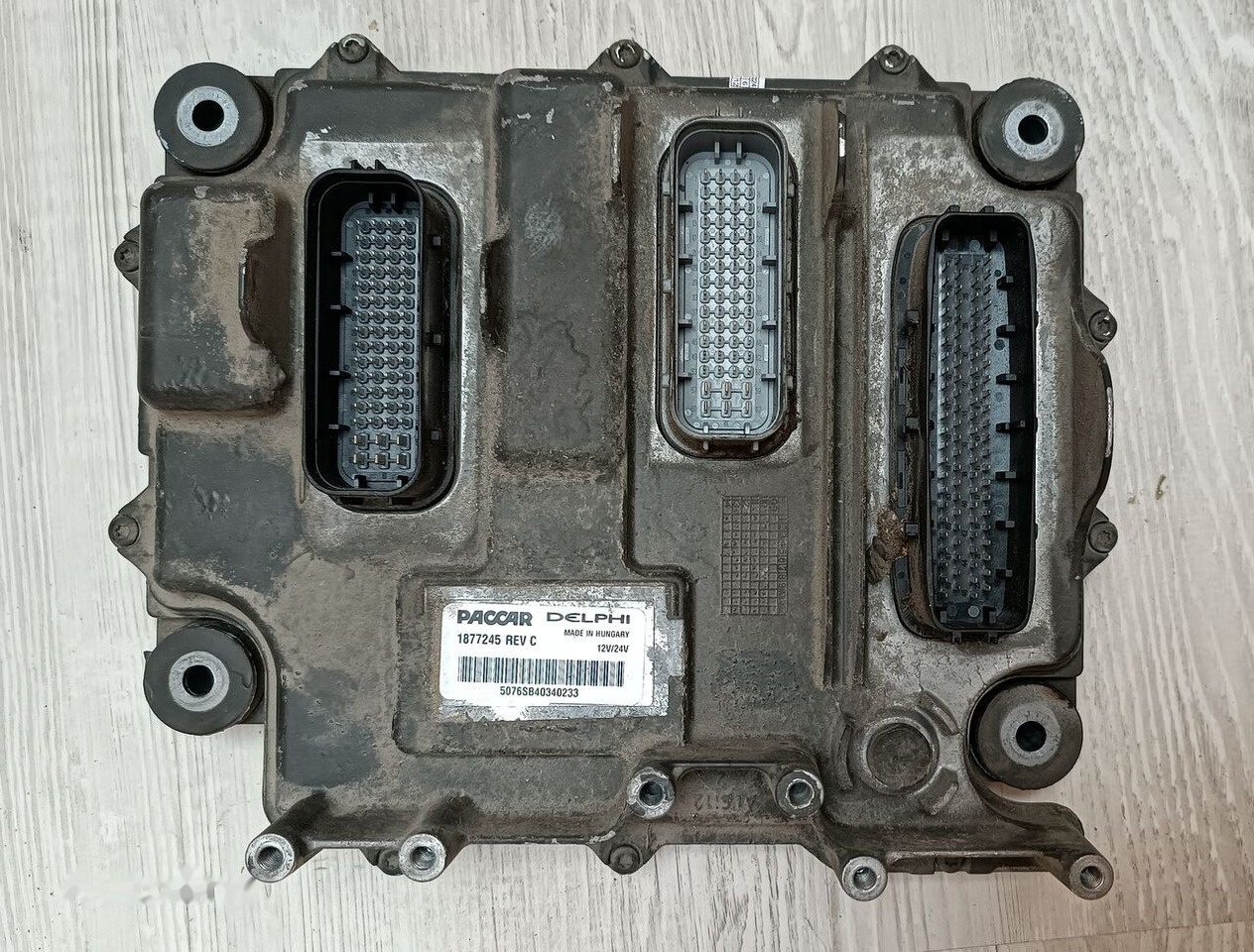 Paccar DAF E6 ECU 1877245 REV C DAF - ECU for Truck: picture 1 Paccar DAF E6 ECU 1877245 REV C DAF - ECU for Truck: picture 1