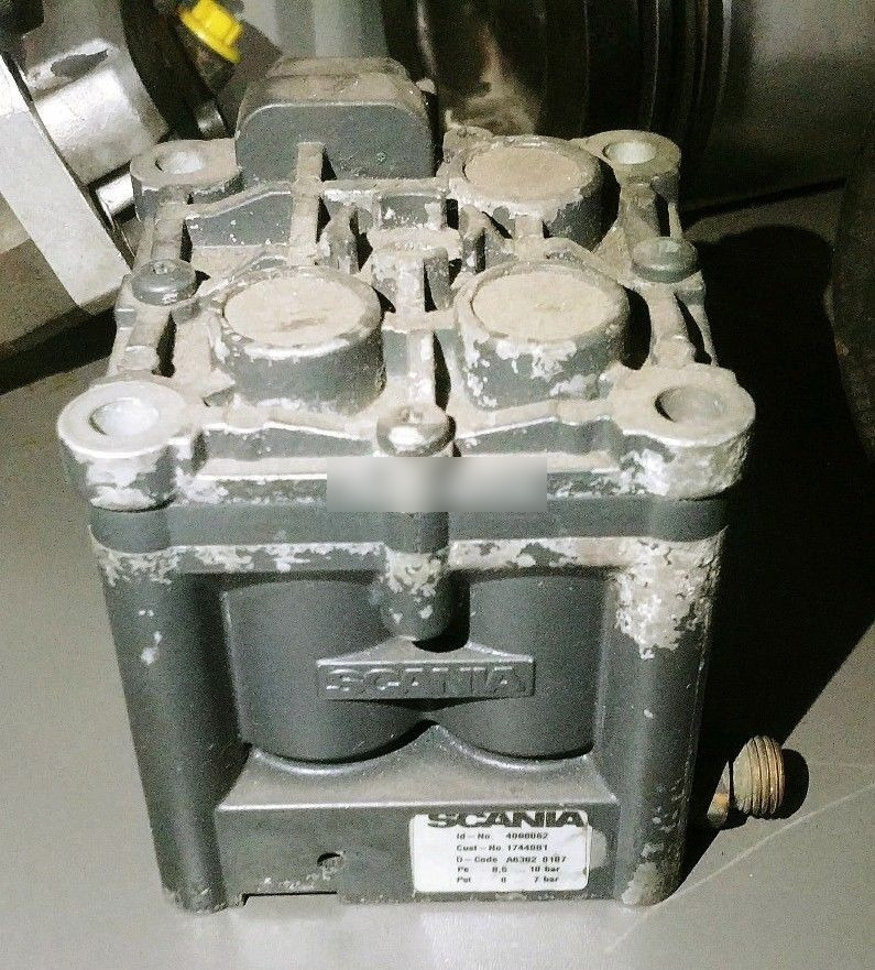 Scania EGR VALVE - Valve for Truck: picture 1 Scania EGR VALVE - Valve for Truck: picture 1