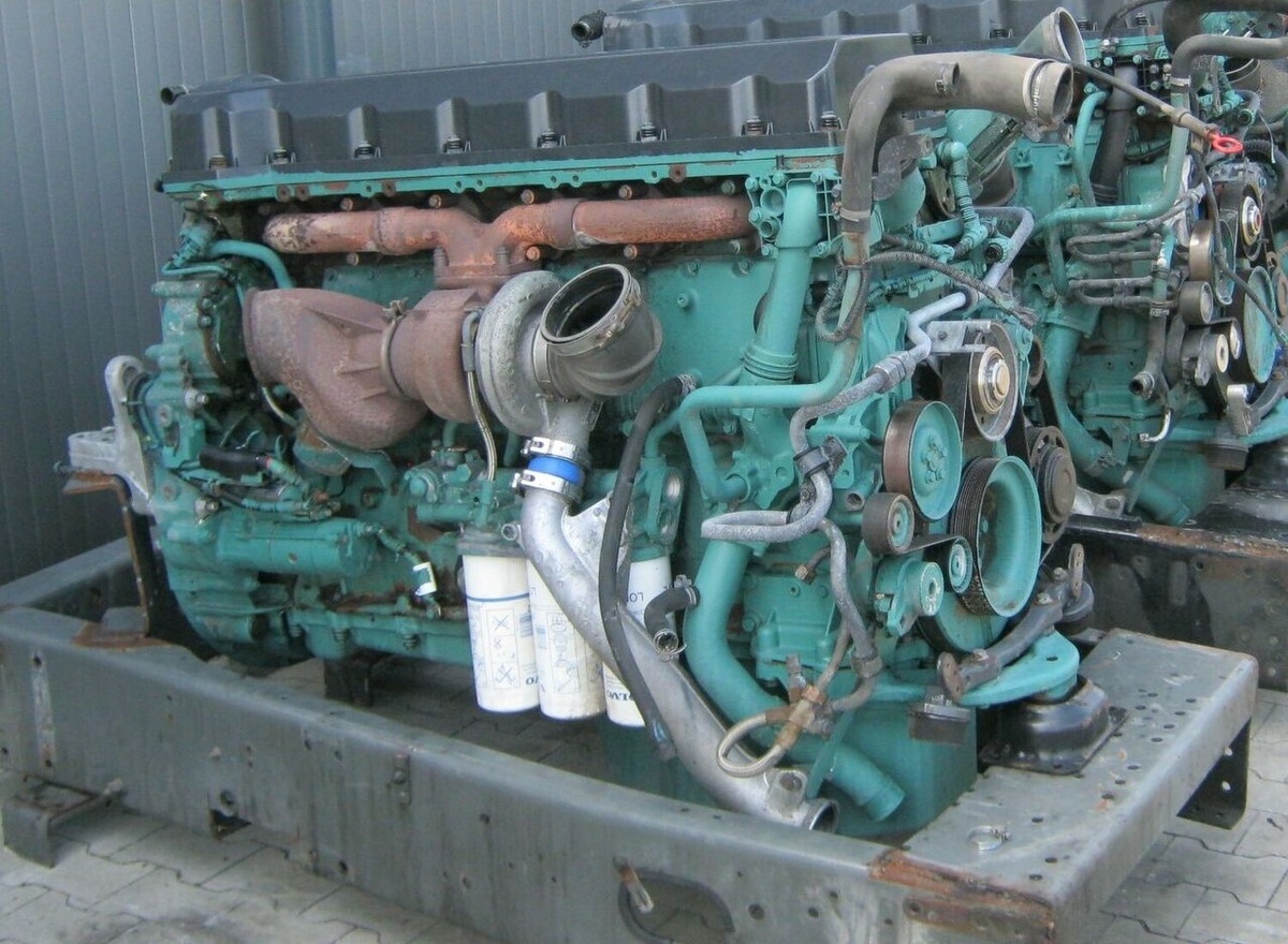 Volvo D13C 460/500 COMPLETE LIFTING Volvo FH13 FM13 - Engine for Truck: picture 1 Volvo D13C 460/500 COMPLETE LIFTING Volvo FH13 FM13 - Engine for Truck: picture 1