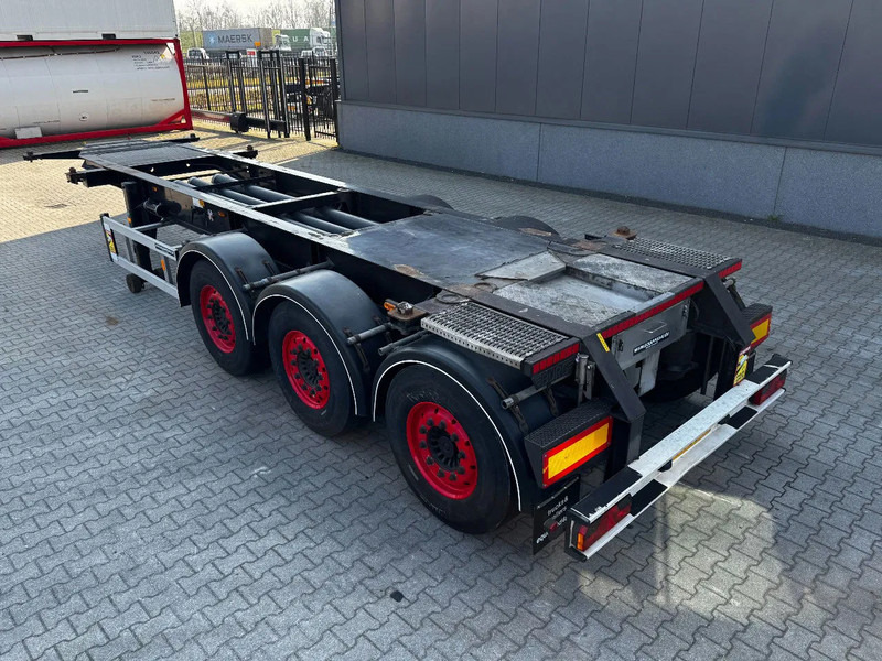 Burg 20FT/3-axles, SAF INTRADISC, ADR (EXII, EXII, FL, AT), 2x LIFTAXLE, NL-Chassis - Container transporter/ Swap body semi-trailer: picture 5 Burg 20FT/3-axles, SAF INTRADISC, ADR (EXII, EXII, FL, AT), 2x LIFTAXLE, NL-Chassis - Container transporter/ Swap body semi-trailer: picture 5