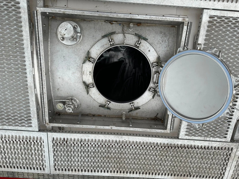 Storage tank for transportation of fuel SINGAMAS 20FT ISO, 26.000L/1-COMP/3 BAFFELS/3 manholes, 5Y inspection: 06/2027: picture 20
