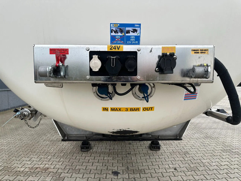 Tank semi-trailer for transportation of food Van Hool FOOD / RVS chassis / empty weight: 5.860kg / 29.500L / 1-comp.+ 1 baffel / discbrakes / NL / APK: 05/2026: picture 11