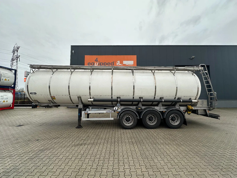 Van Hool LEBENSMITTEL / 39.000L / 3-KAMMER / INOX / NL-Auflieger / APK: 04/2026 - Tank semi-trailer: picture 2 Van Hool LEBENSMITTEL / 39.000L / 3-KAMMER / INOX / NL-Auflieger / APK: 04/2026 - Tank semi-trailer: picture 2