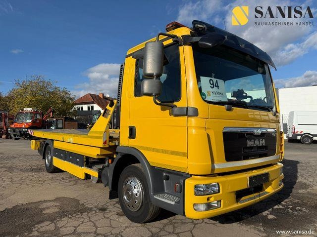 MAN TGL 12.220/Schiebeplateau/Hubbrille/Seilwinde - Tow truck: picture 1 MAN TGL 12.220/Schiebeplateau/Hubbrille/Seilwinde - Tow truck: picture 1