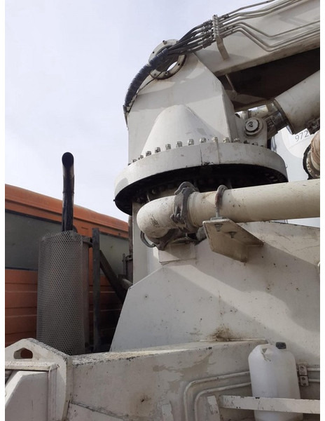Stationary concrete pump Mercedes-Benz 2629: picture 7 Stationary concrete pump Mercedes-Benz 2629: picture 7