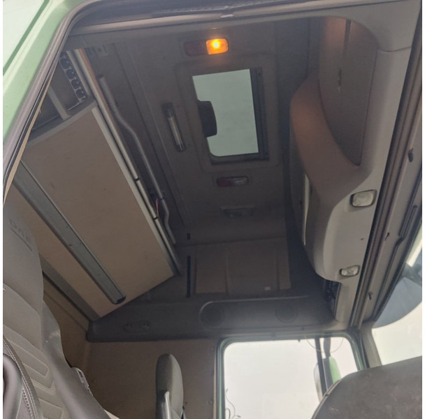 Tractor unit DAF 105.510: picture 12