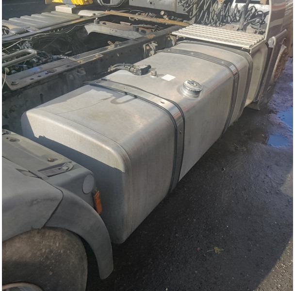 Tractor unit MAN TGA 18 430: picture 12