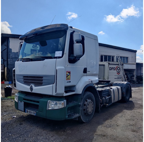 Renault premium - Tractor unit: picture 1 Renault premium - Tractor unit: picture 1