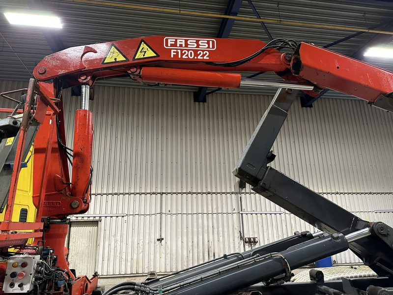 Hook lift truck, Crane truck Iveco TRAKKER 350 6x4 HOOKLIFT + CRANE FASSI F120.22 (5/6 F) - *342.000km* - STEEL SPRING / BIG AXLES - AS TRONIC AUTOMATIC GEARBOX: picture 17