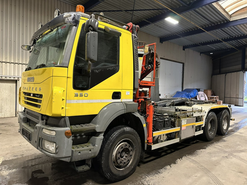 Hook lift truck, Crane truck Iveco TRAKKER 350 6x4 HOOKLIFT + CRANE FASSI F120.22 (5/6 F) - *342.000km* - STEEL SPRING / BIG AXLES - AS TRONIC AUTOMATIC GEARBOX: picture 6