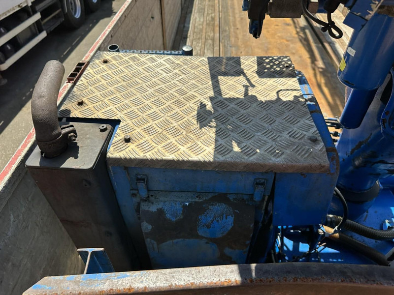 Kennis 11.000 R ROLKRAAN - 2X HYDR - HATZ MOTOR - Loader crane: picture 4 Kennis 11.000 R ROLKRAAN - 2X HYDR - HATZ MOTOR - Loader crane: picture 4