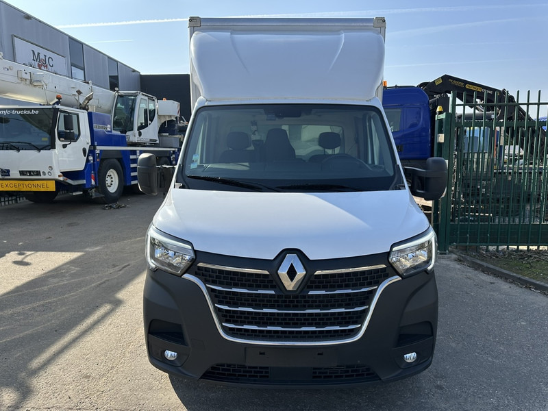 Renault MASTER 2.3 - 163HP - RED EDITION BAKWAGEN + LAADKLEP - 4m30 x 2m20 x 2m20 - CAMERA - NAVI - PACK COMFORT - BELG - Box van: picture 2 Renault MASTER 2.3 - 163HP - RED EDITION BAKWAGEN + LAADKLEP - 4m30 x 2m20 x 2m20 - CAMERA - NAVI - PACK COMFORT - BELG - Box van: picture 2