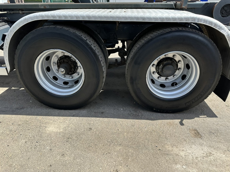 Hook lift truck Scania 124L-420 6x2 HOOKLIFT VDL 20T - STEEL SPRING / BALLESTAS / BLATT - MANUAL - MECHANICAL PUMP - 10 TIRES  DOUBLE WHEELS: picture 6