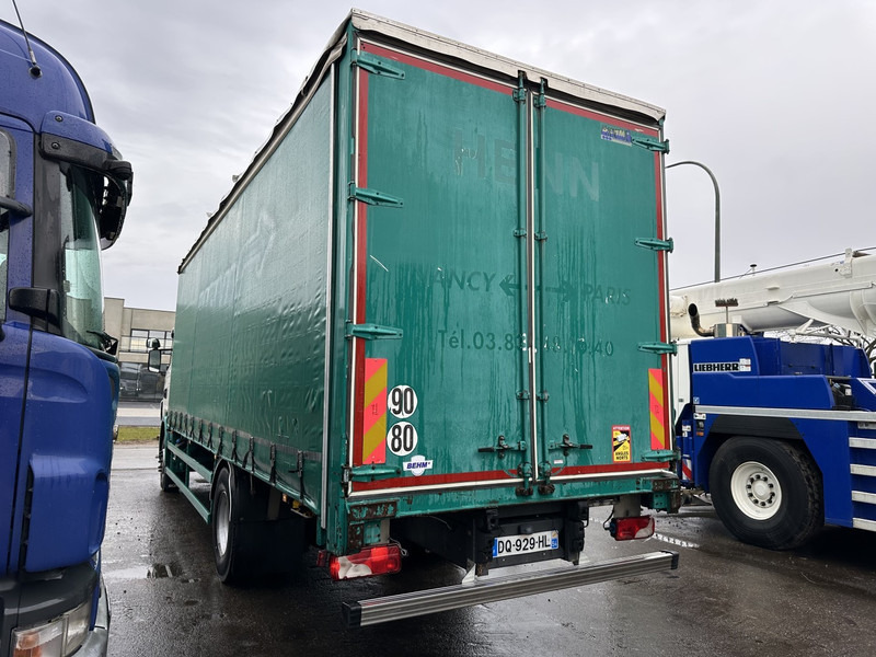 Scania G320 4x2 - RETARDER - BOX 8m25 x 2m47 x 2m55 - EURO 6 - AUTOM. - CG19 SLEEPING CAB - SPOILER - Curtainsider truck: picture 5 Scania G320 4x2 - RETARDER - BOX 8m25 x 2m47 x 2m55 - EURO 6 - AUTOM. - CG19 SLEEPING CAB - SPOILER - Curtainsider truck: picture 5
