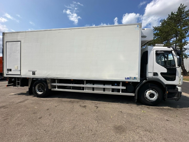 Volvo FE 280 - 19T - FRIGO CARRIER SUPRA 950 (7m55 x 2m47 x 2m40) - EURO 4 - MANUAL - 380V - Refrigerator truck: picture 4 Volvo FE 280 - 19T - FRIGO CARRIER SUPRA 950 (7m55 x 2m47 x 2m40) - EURO 4 - MANUAL - 380V - Refrigerator truck: picture 4